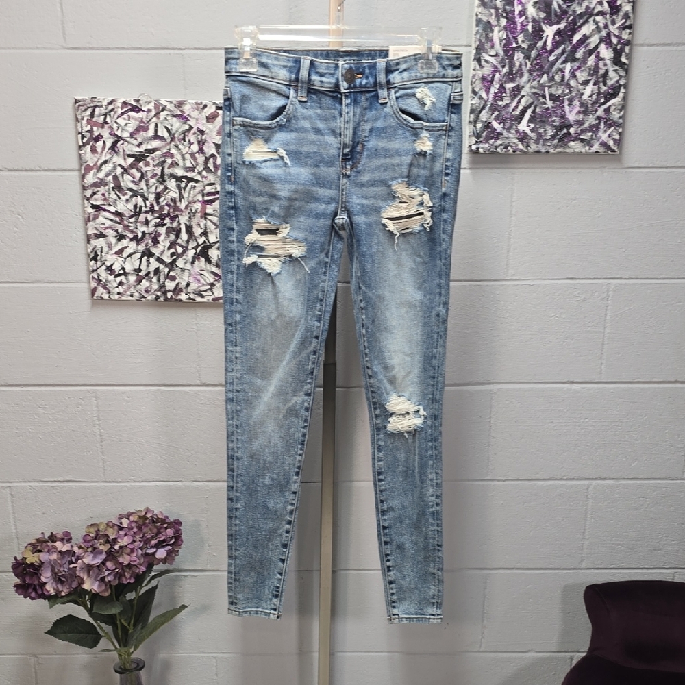 American Eagle Outfitters Distressed Blue Skinny Jeggings